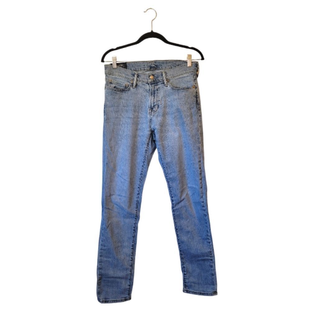 Abercrombie & Fitch Light Wash Rustin Athletic Skinny Jeans Size 30x32